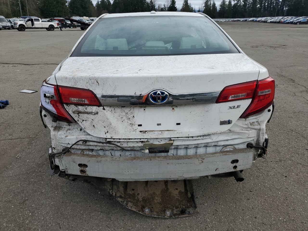 2014 Toyota Camry - Image 6
