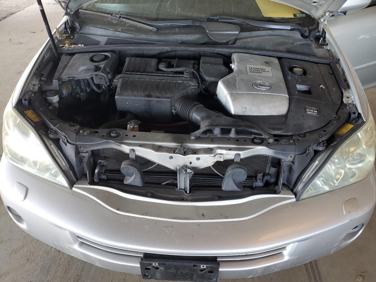 2006 Lexus RX - Image 12
