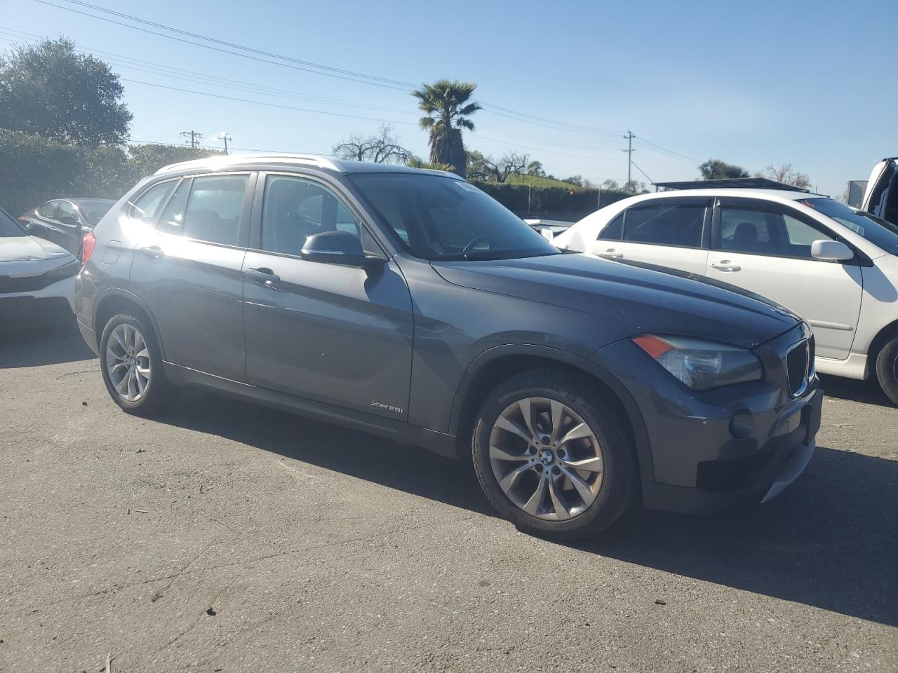2013 BMW X1 - Image 4