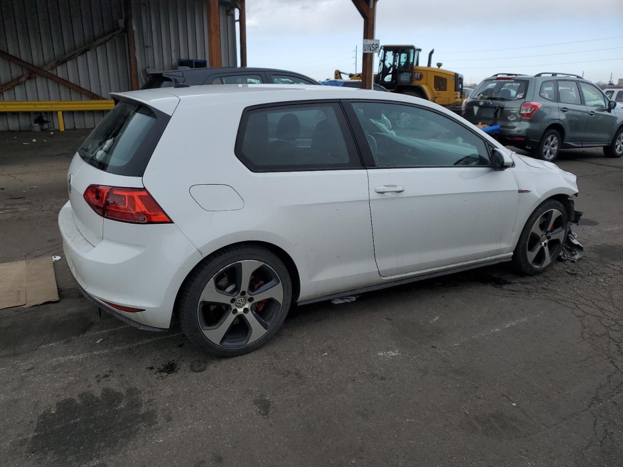 2016 Volkswagen GTI - Image 3