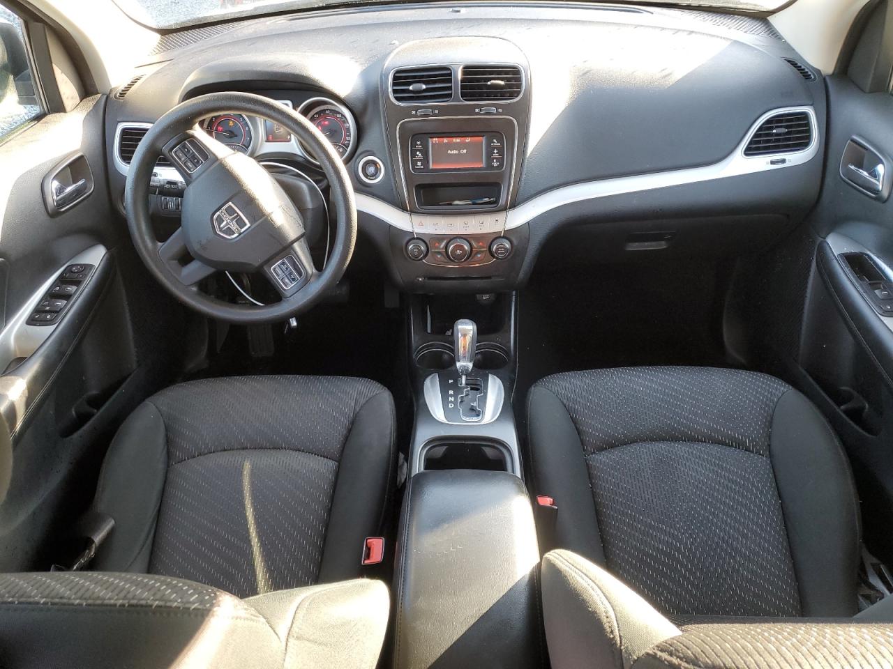 2011 Dodge Journey - Image 8