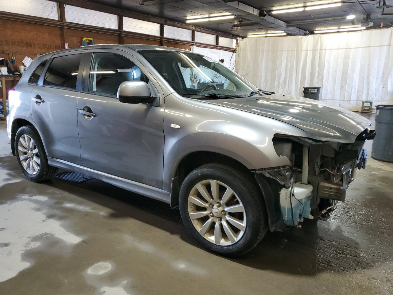 2011 Mitsubishi Outlander - Image 4