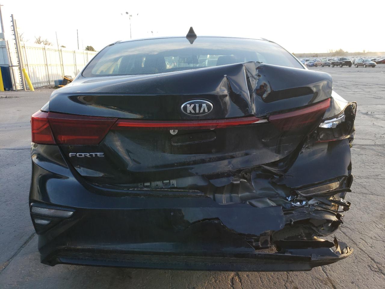2021 Kia Forte - Image 6