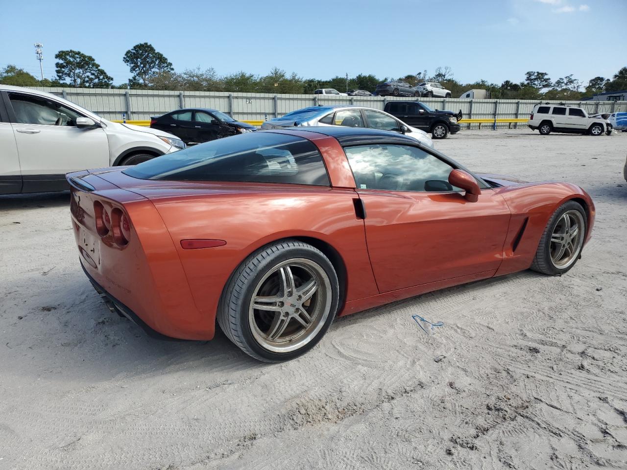 2005 Chevrolet Corvette - Image 3