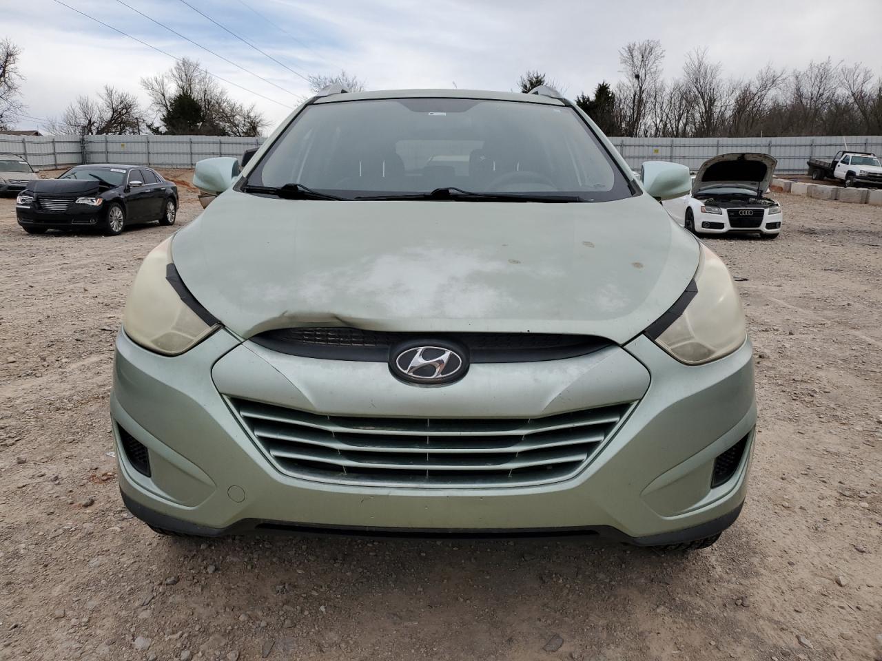 2010 Hyundai Tucson - Image 5