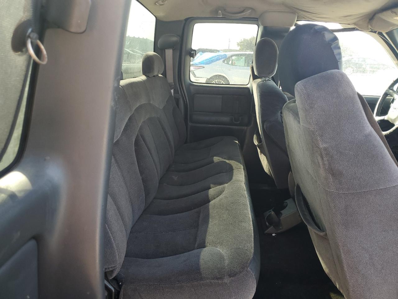 2002 GMC New Sierra C1500 VIN: 2GTEC19T521194290 Lot: 48001505