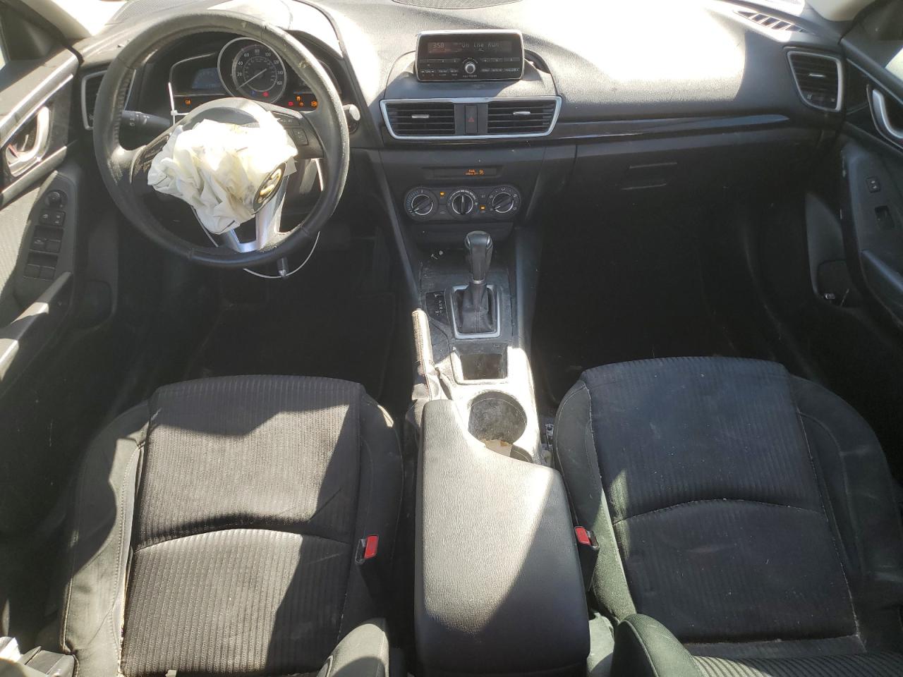 2014 Mazda 3 - Image 8