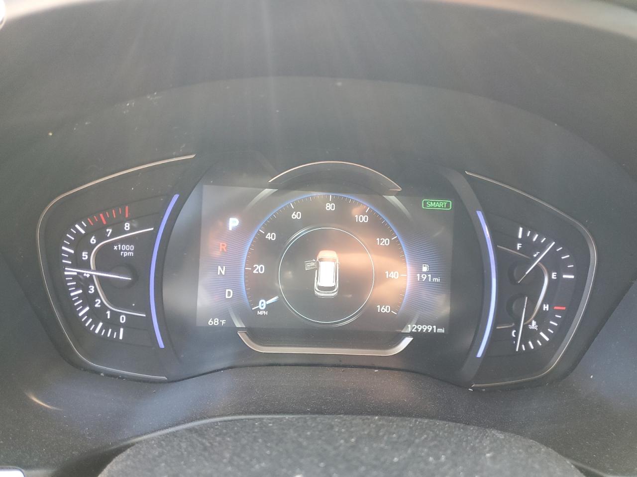 2019 Hyundai Santa Fe - Image 9