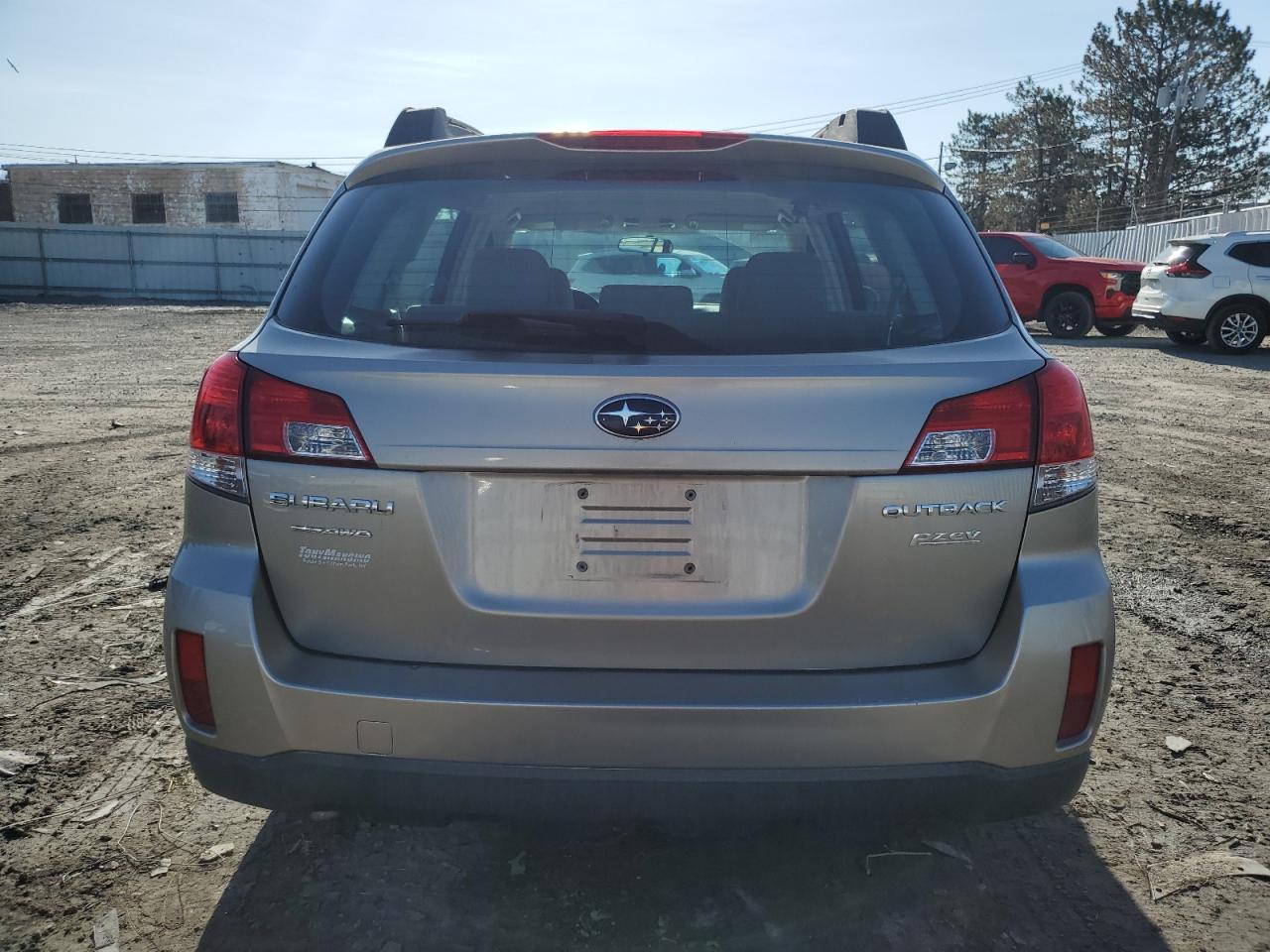 2014 Subaru Outback - Image 6