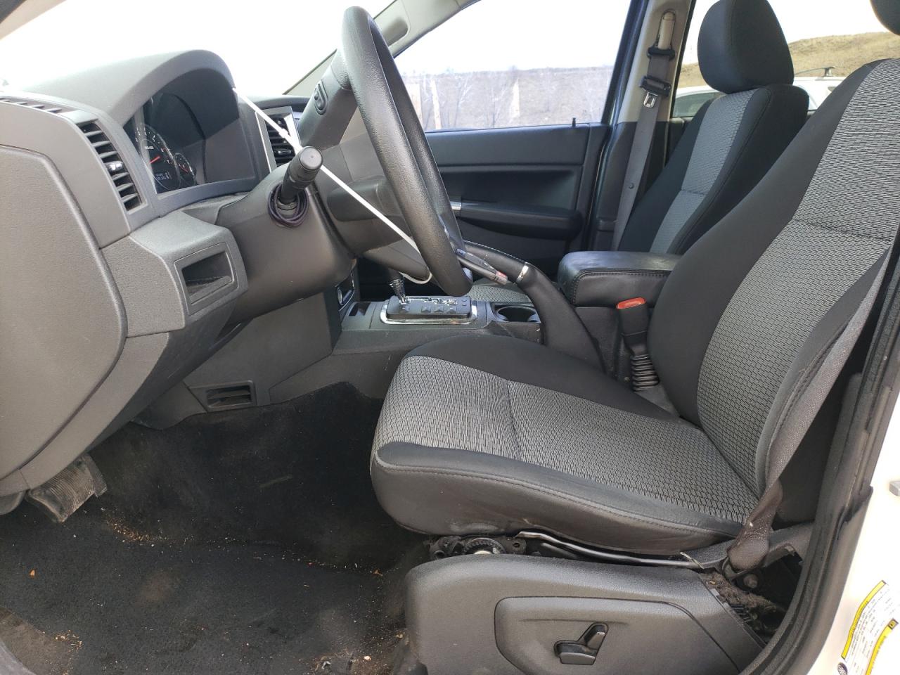 2009 Jeep Grand Cherokee - Image 7