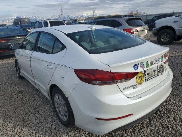  HYUNDAI ELANTRA 2017 Белы