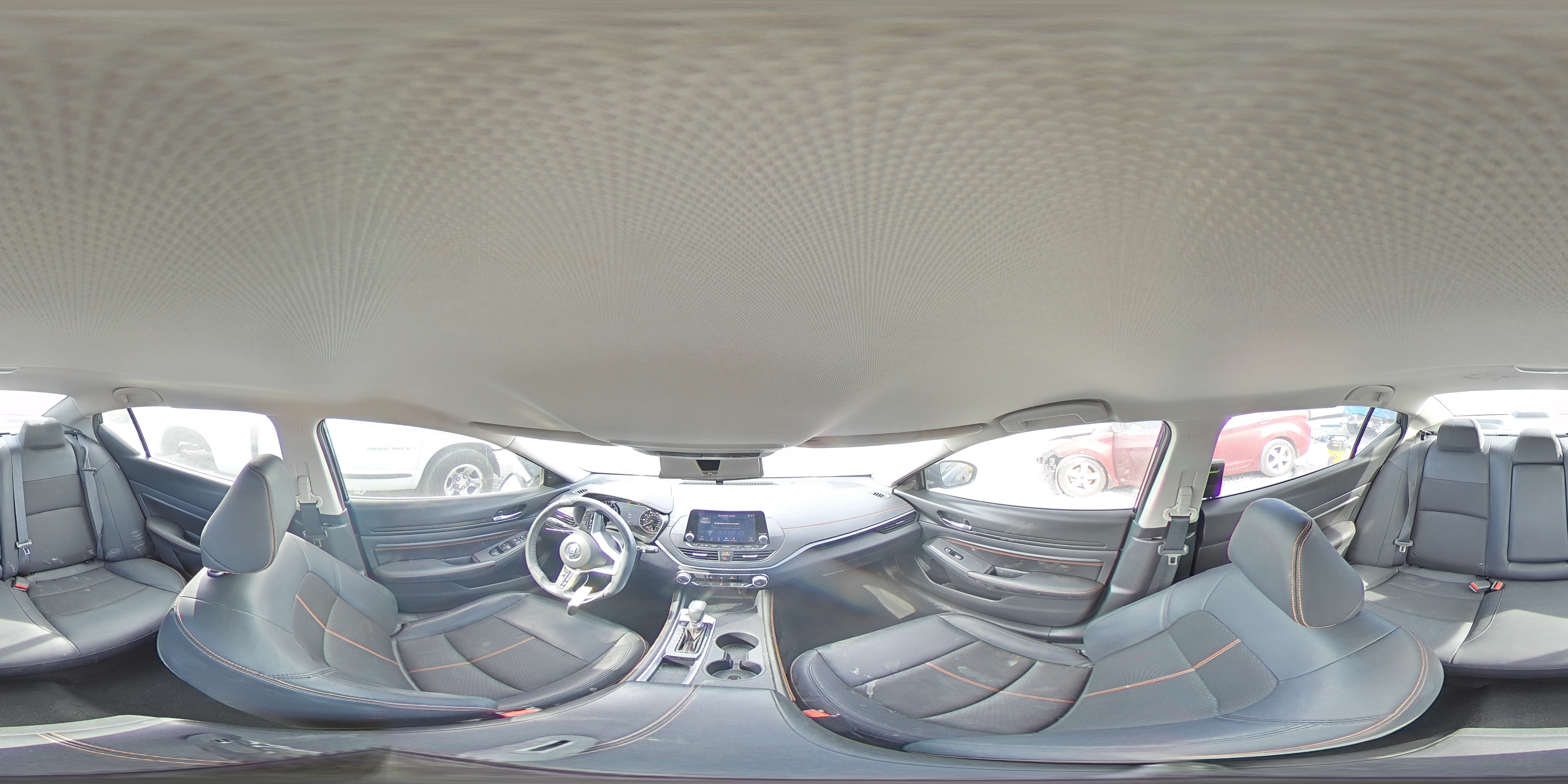 2022 Nissan Altima - Image 14