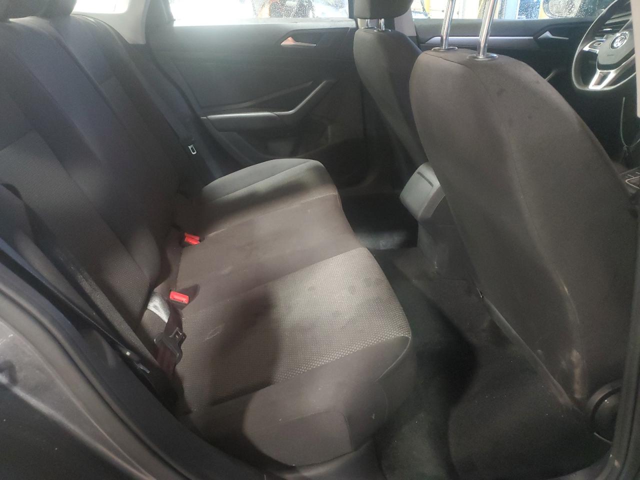 2019 Volkswagen Jetta - Image 10
