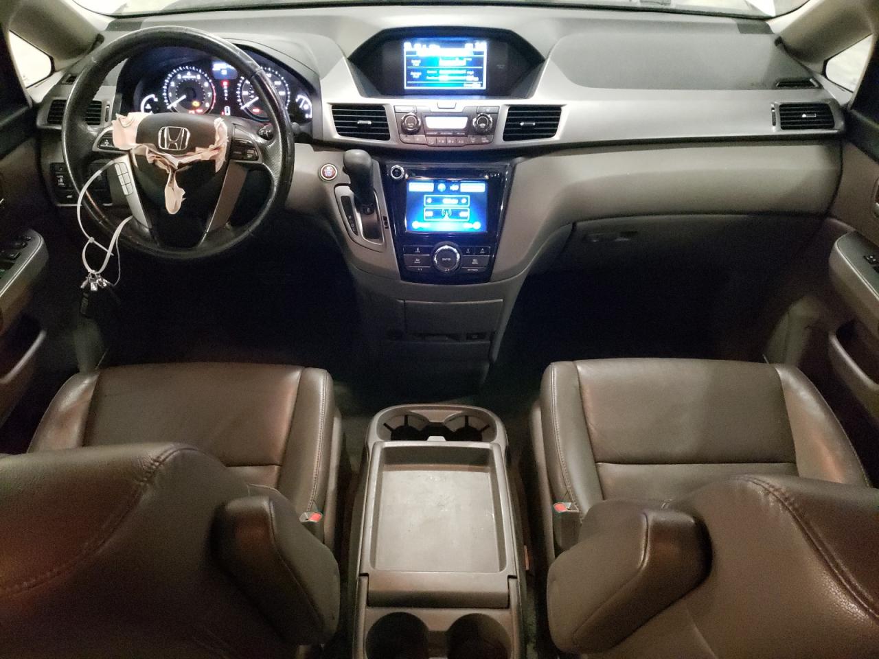 2015 Honda Odyssey - Image 8