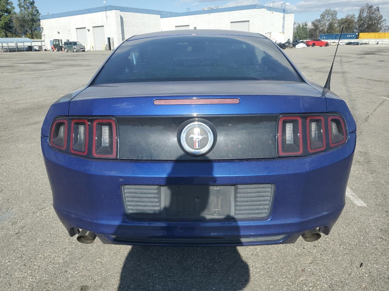 2014 Ford Mustang - Image 6