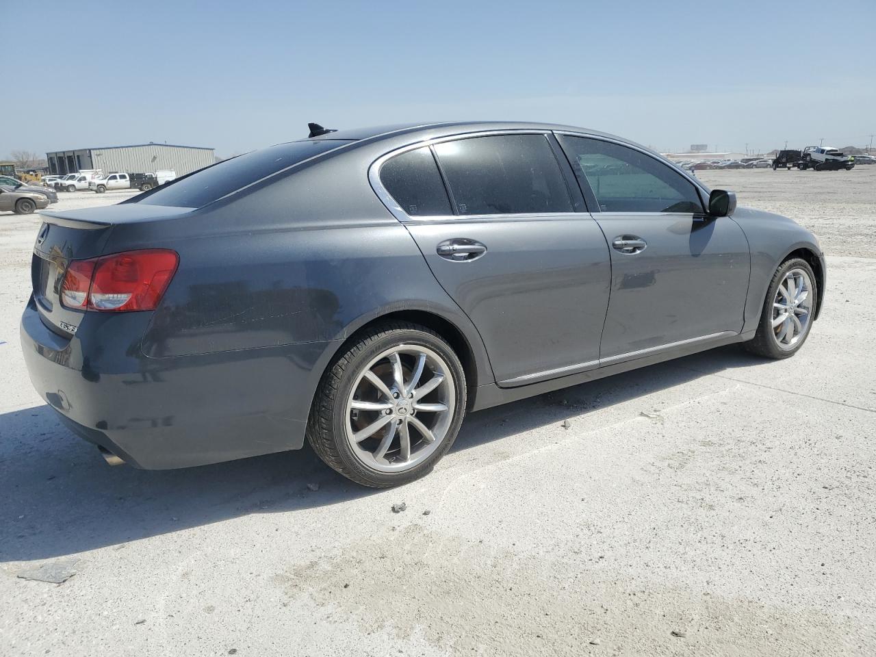 2010 Lexus GS - Image 3