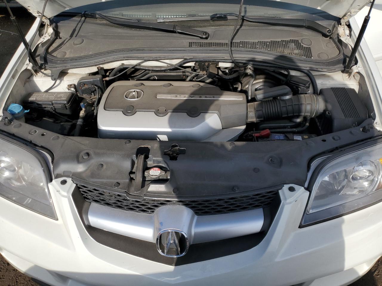 2004 Acura MDX - Image 11