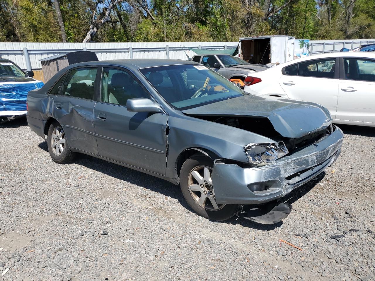 2004 Toyota Avalon - Image 4