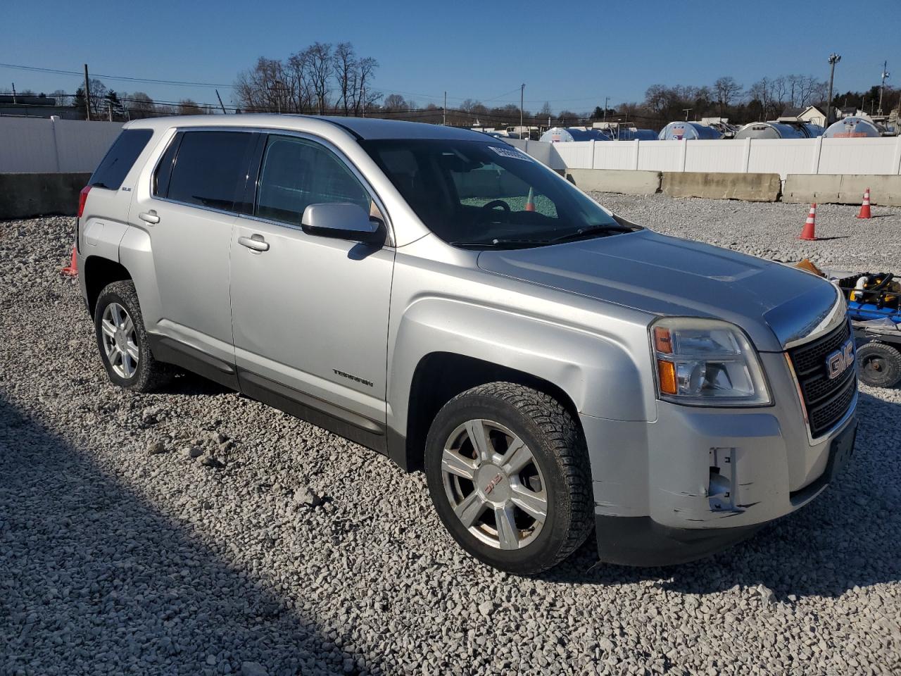 2015 GMC Terrain - Image 4