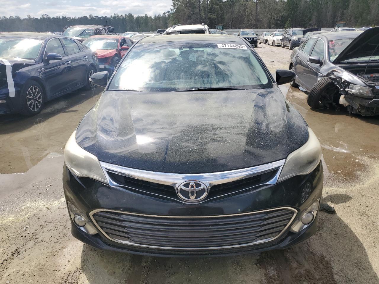 2013 Toyota Avalon - Image 5