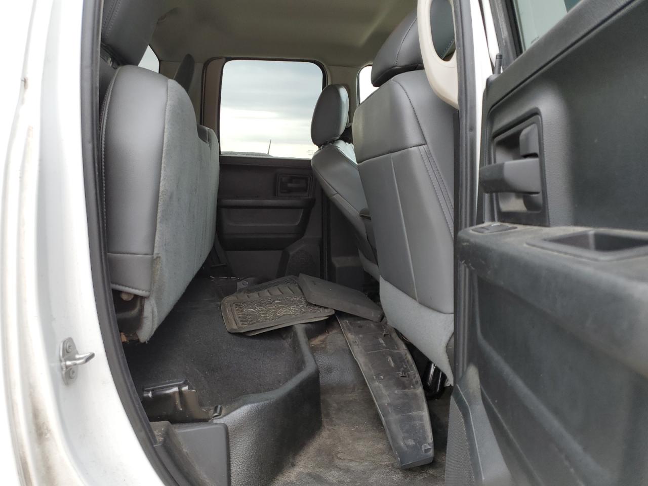2018 RAM 1500 - Image 10