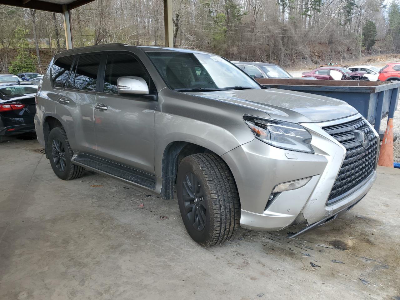 2022 Lexus GX - Image 4