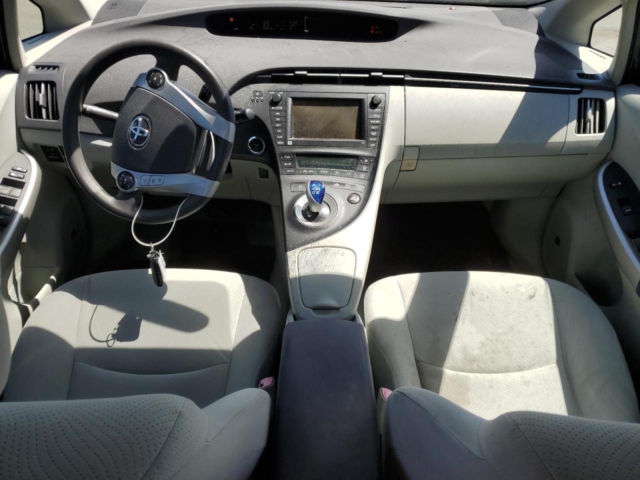 2010 Toyota Prius - Image 8