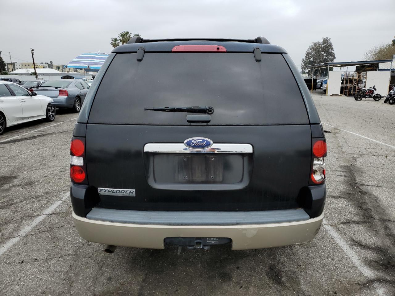 1fmeu64e88ua04882 1FMEU64E88UA04882 2008 Ford Explorer Eddie Bauer