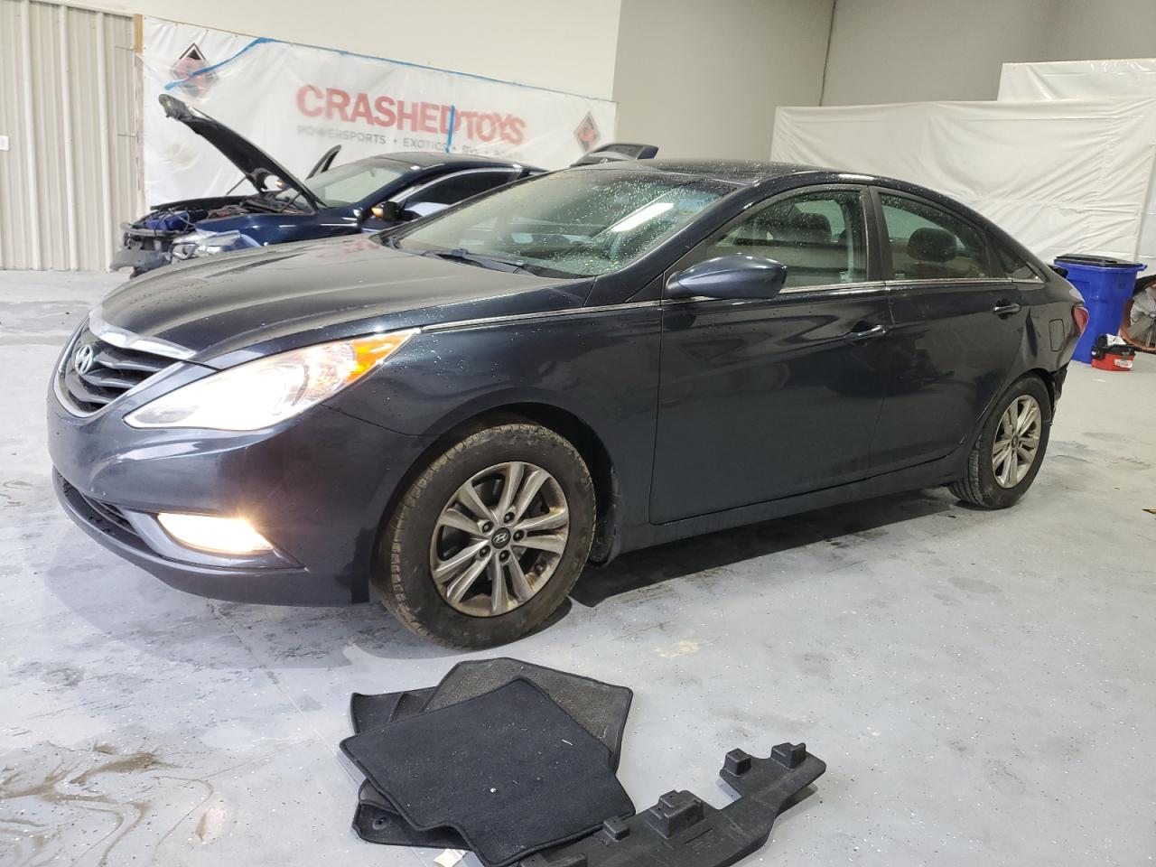 2013 Hyundai Sonata - Image 1
