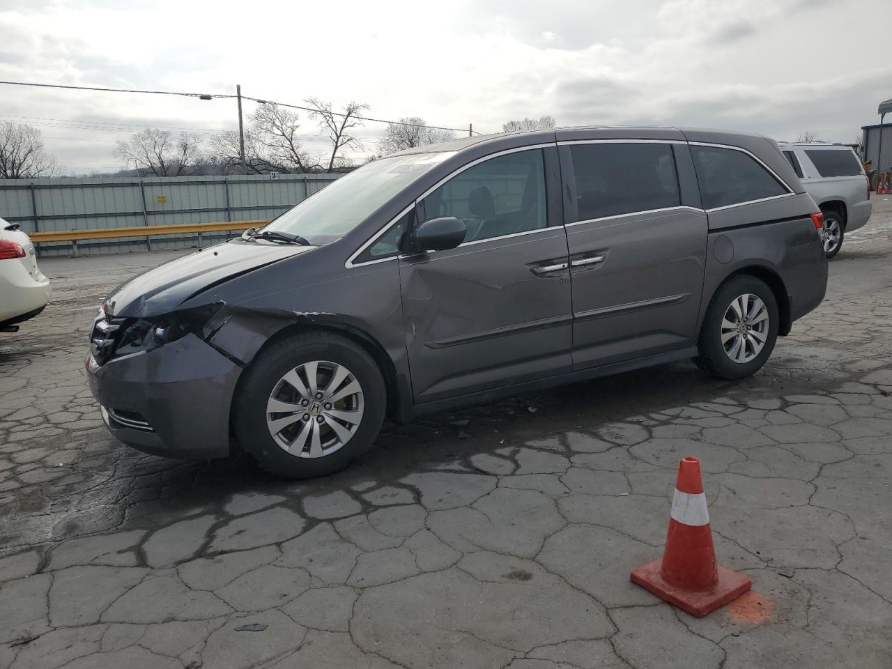 2015 Honda Odyssey - Image 1
