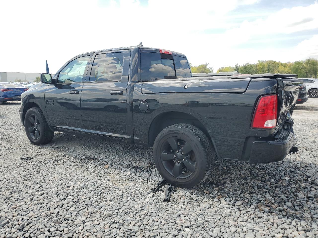 2018 RAM 1500 - Image 2