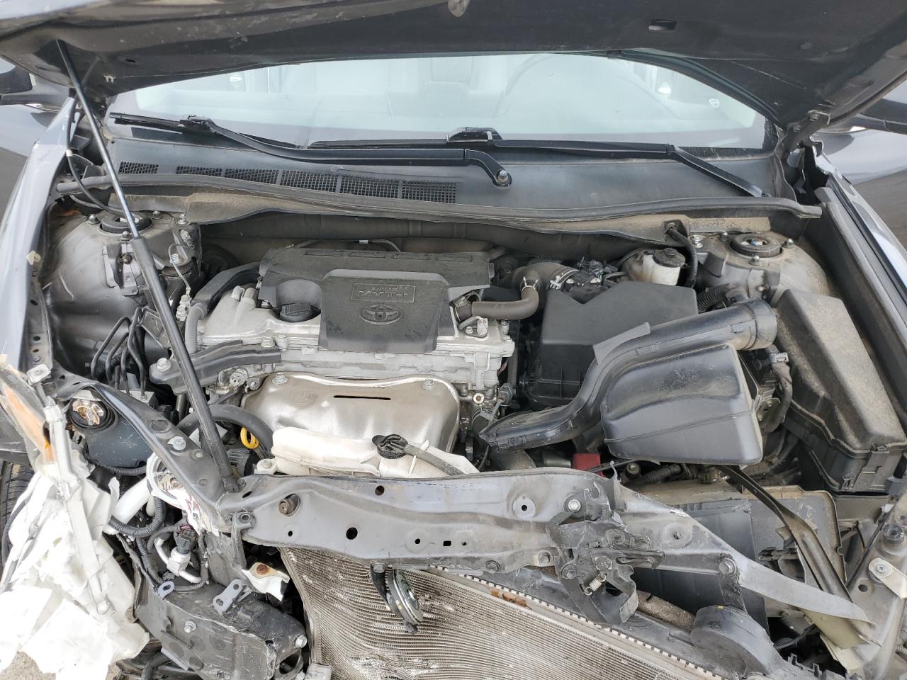 2012 Toyota Camry - Image 11