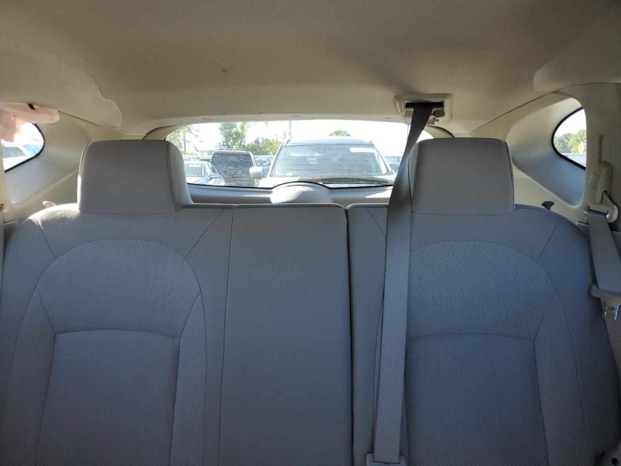 2011 Nissan Rogue - Image 10