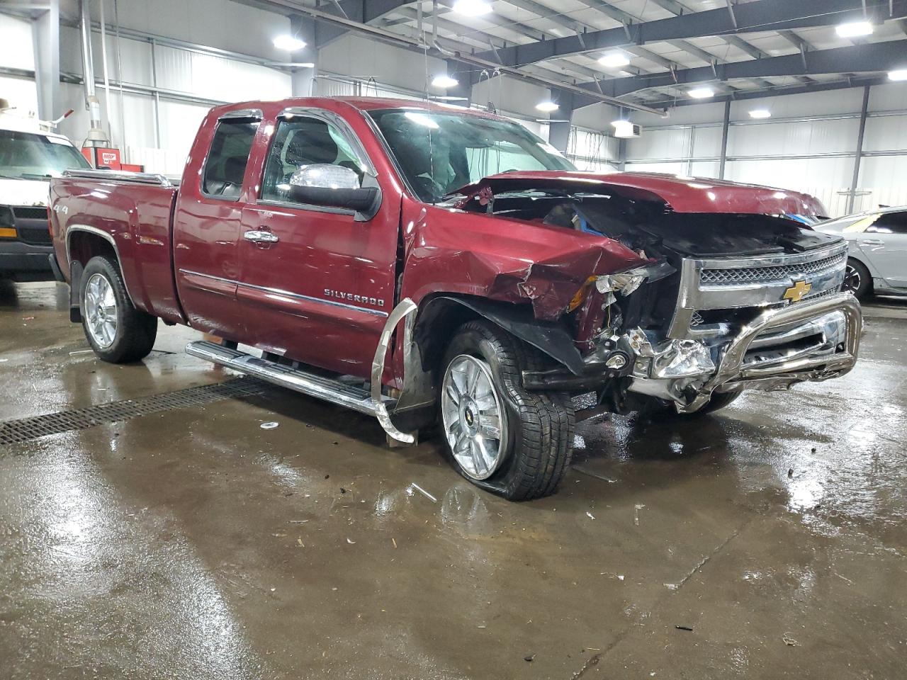 2013 Chevrolet Silverado - Image 4