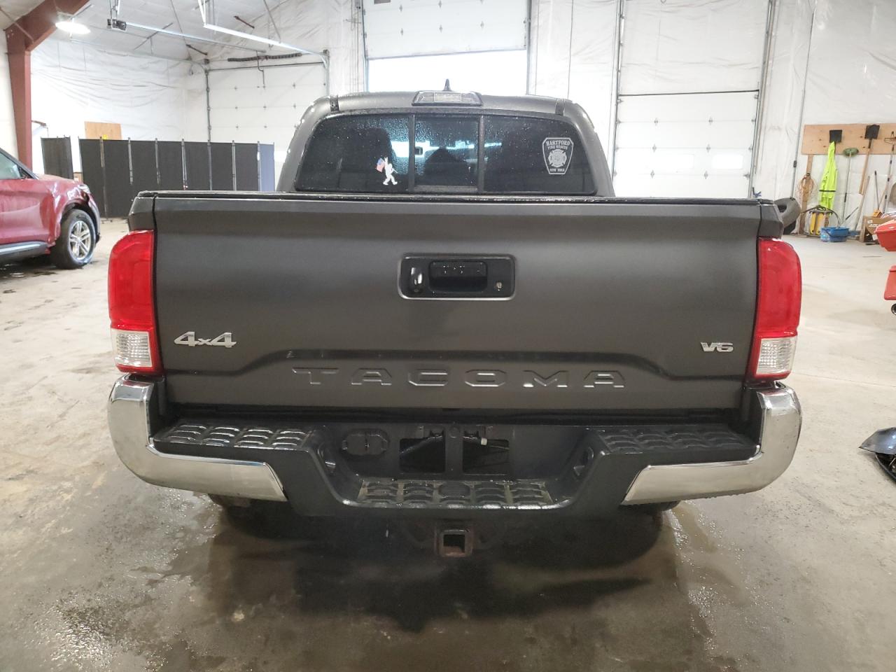2017 Toyota Tacoma Double Cab VIN: 3TMCZ5AN0HM064588 Lot: 51037565