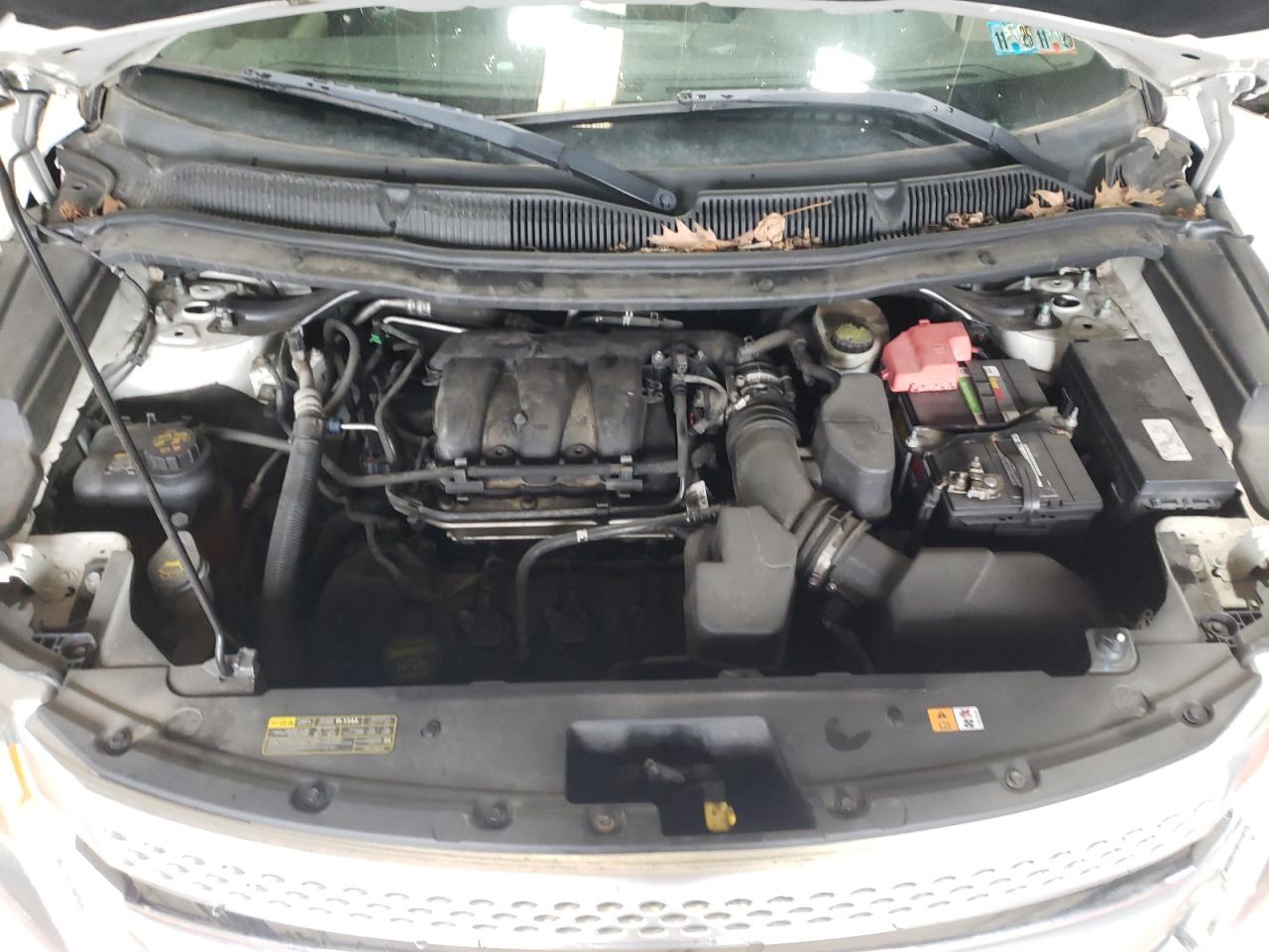 2012 Ford Explorer - Image 12
