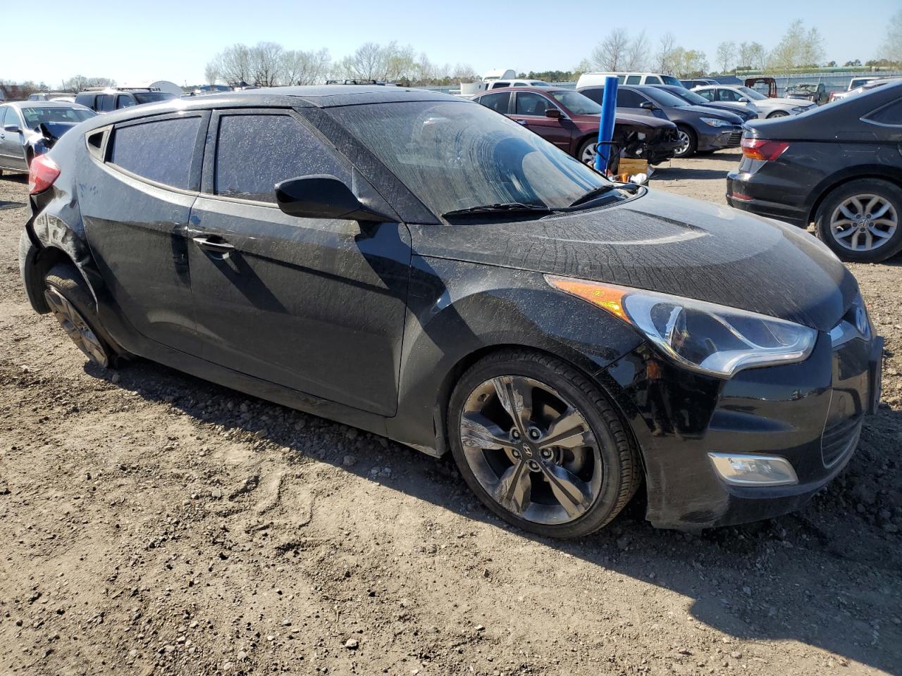2017 Hyundai Veloster - Image 4