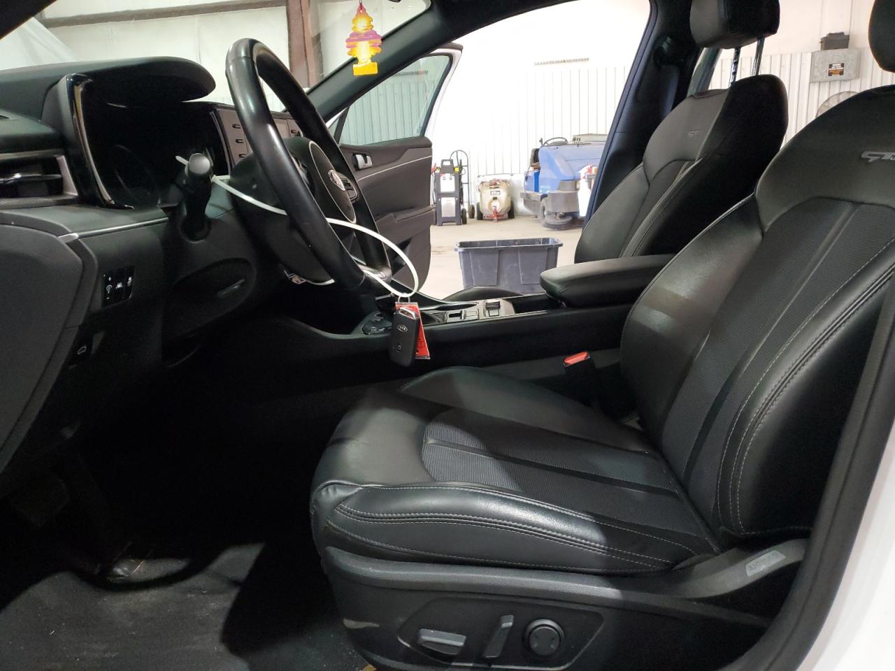 2021 Kia K5 - Image 7