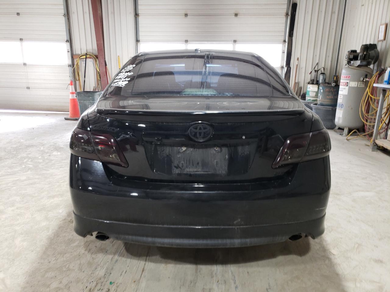 2011 Toyota Camry - Image 6