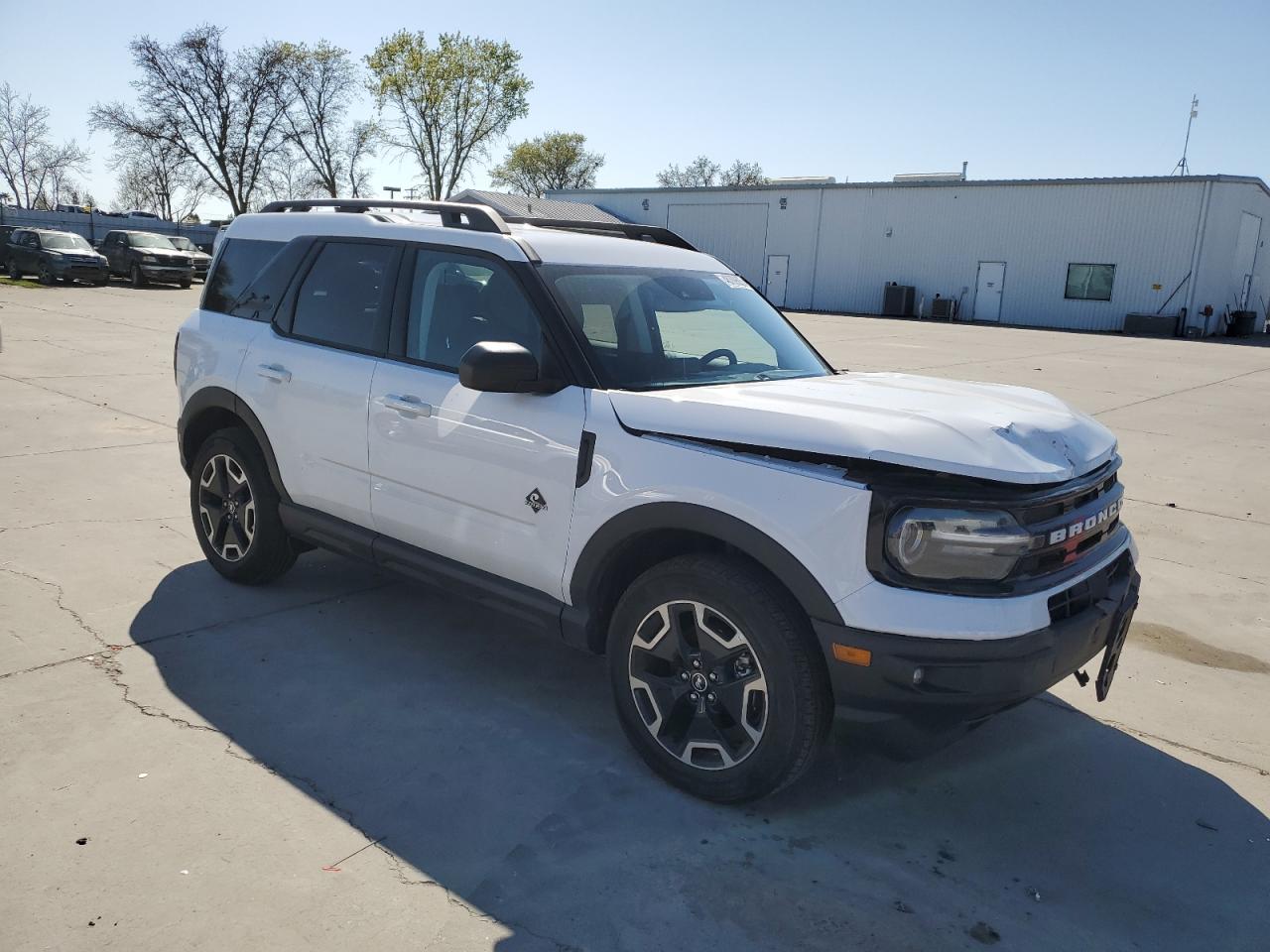 2023 Ford Bronco - Image 4