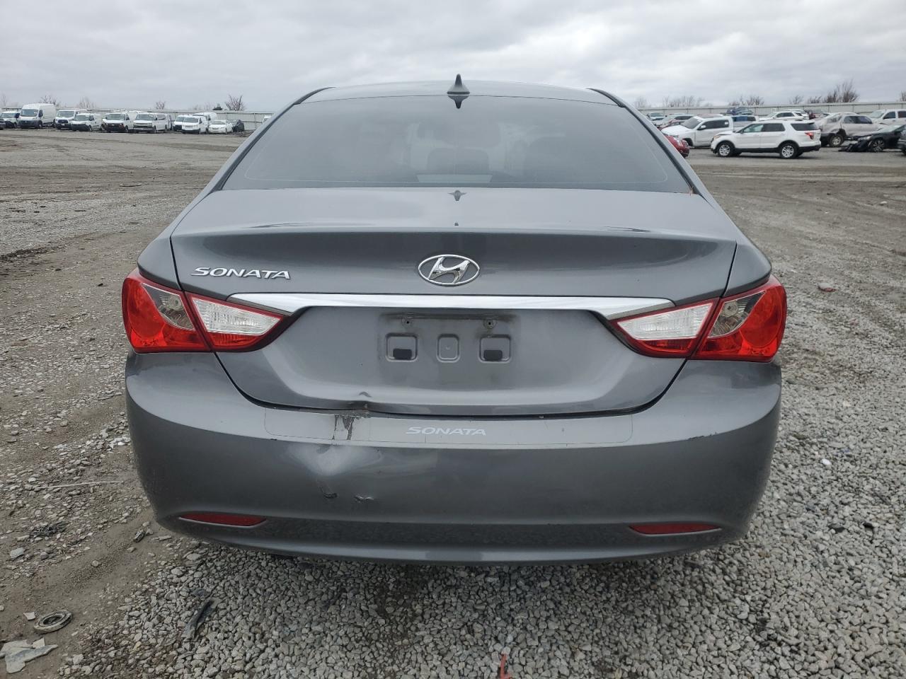 2013 Hyundai Sonata - Image 6
