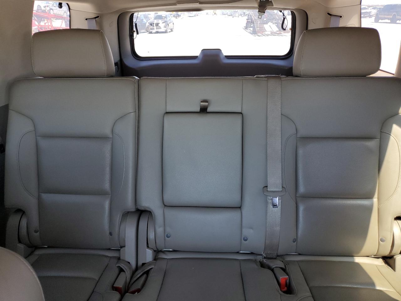 2015 GMC Yukon - Image 10
