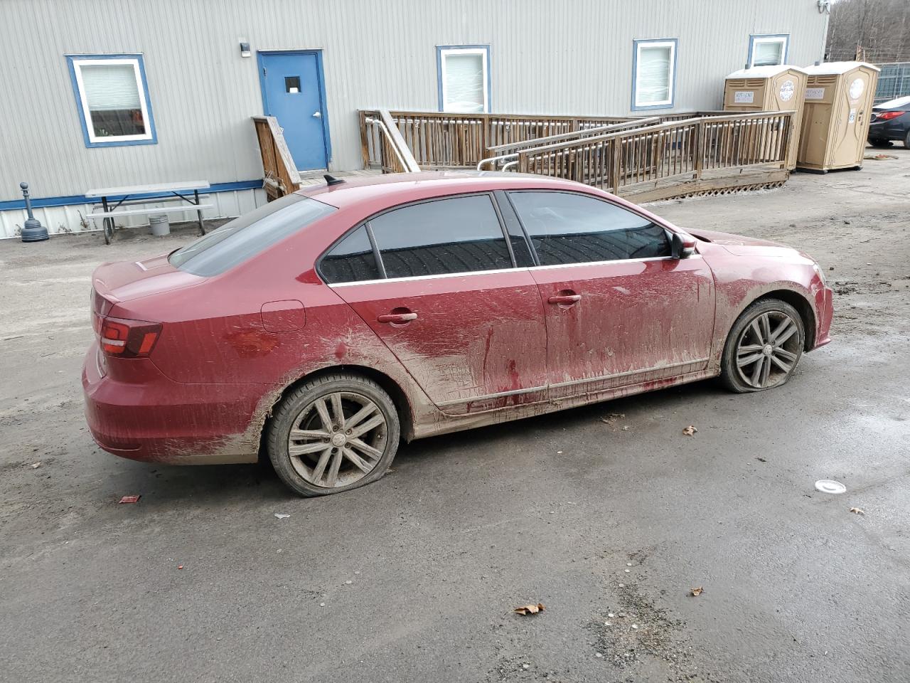 2018 Volkswagen Jetta - Image 3