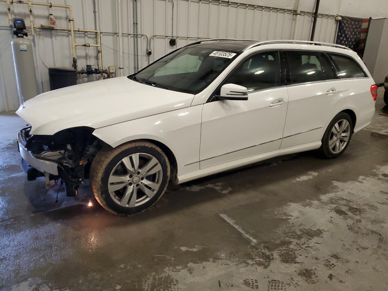 2013 Mercedes-Benz E-klasse - Image 1