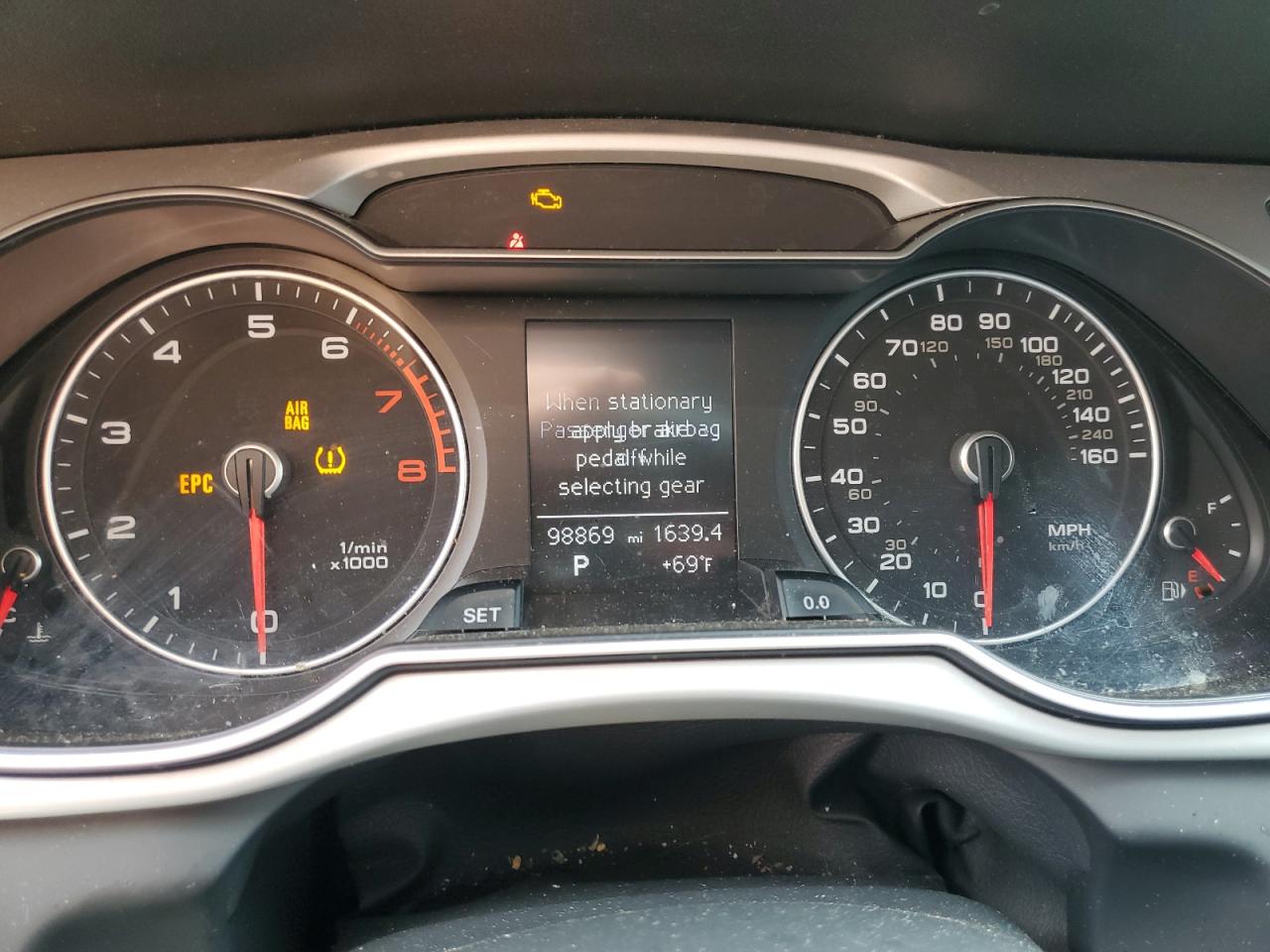 2015 Audi A4 - Image 9