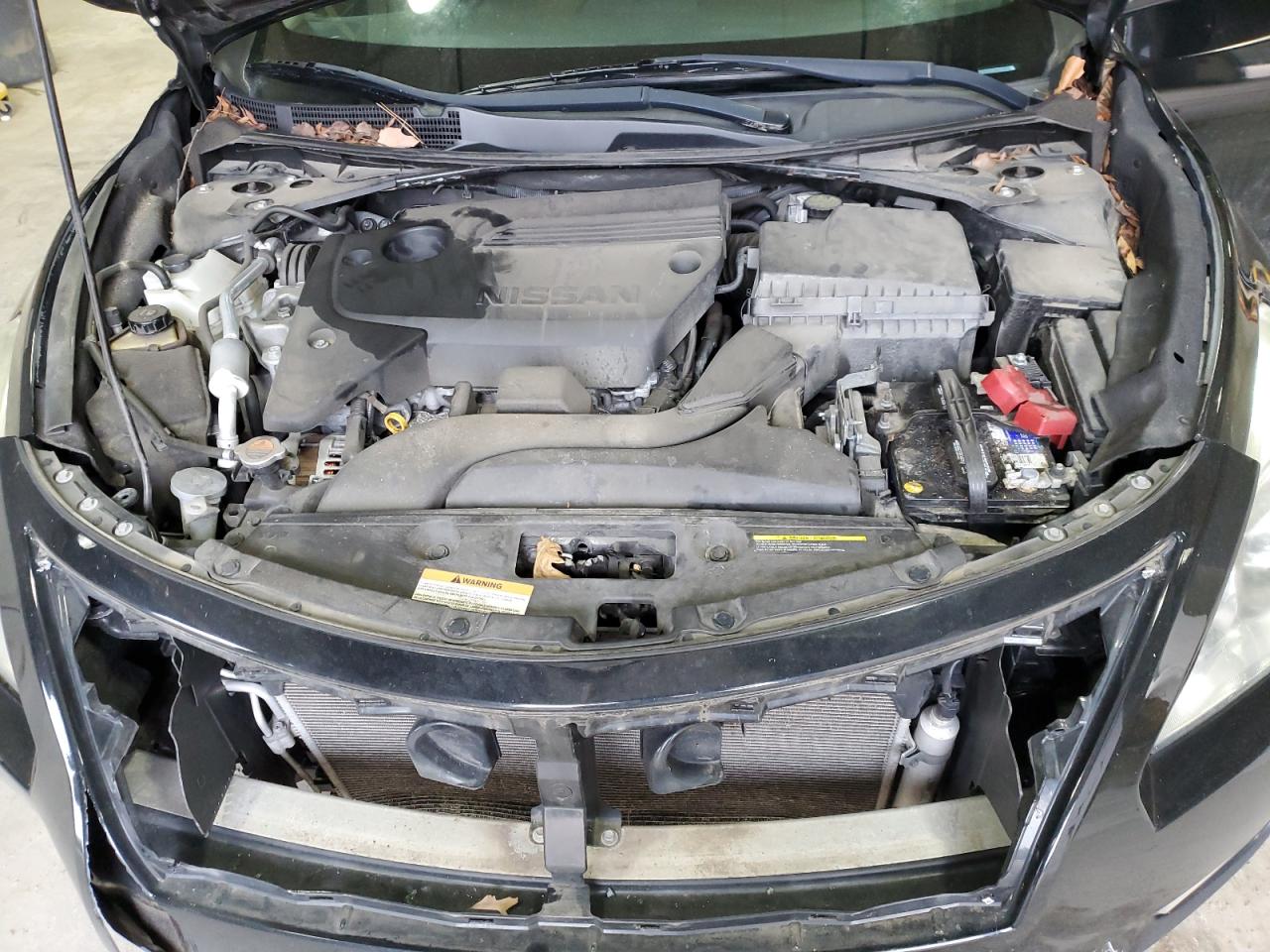 2015 Nissan Altima - Image 12