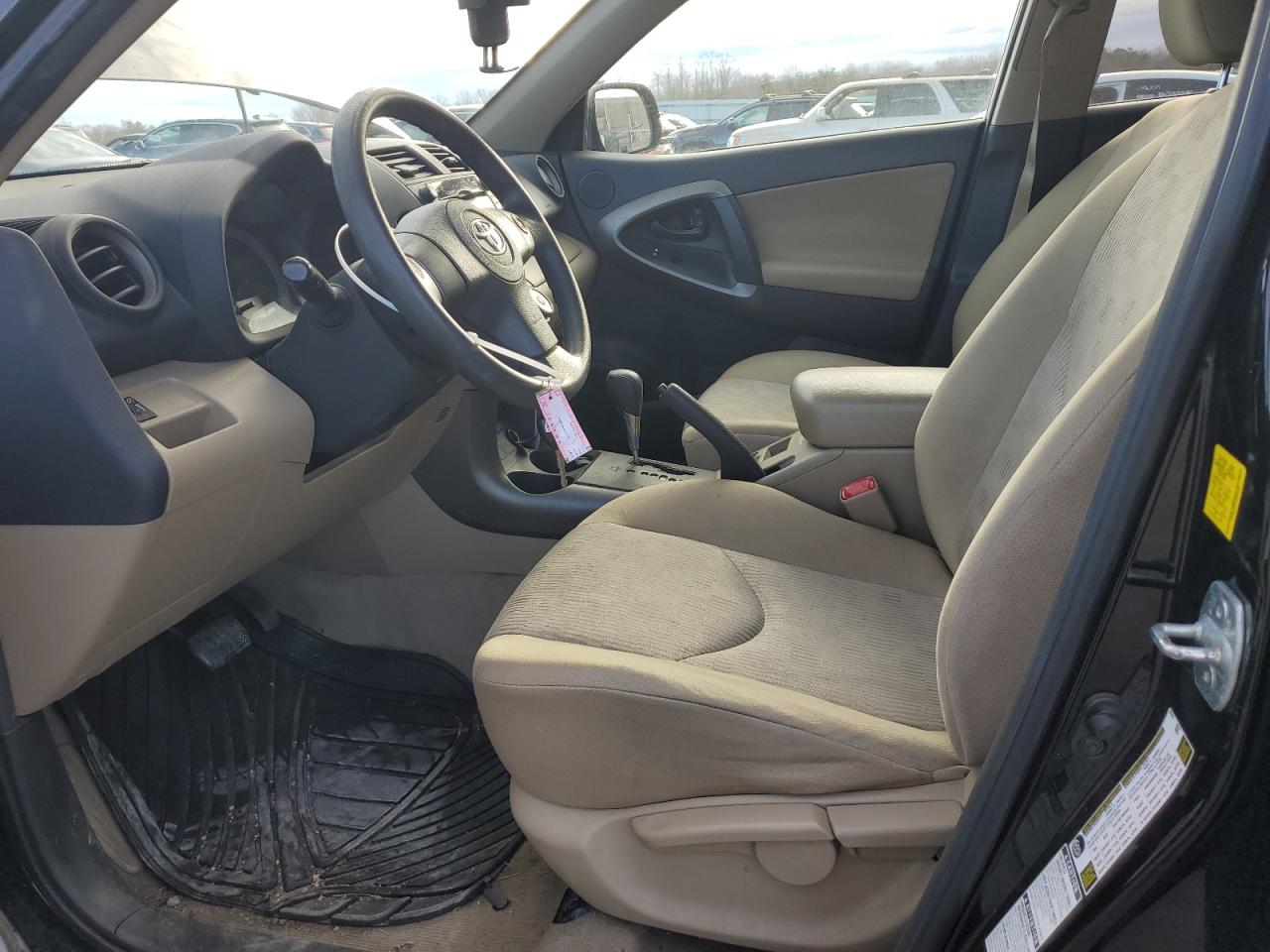2010 Toyota RAV 4 - Image 7