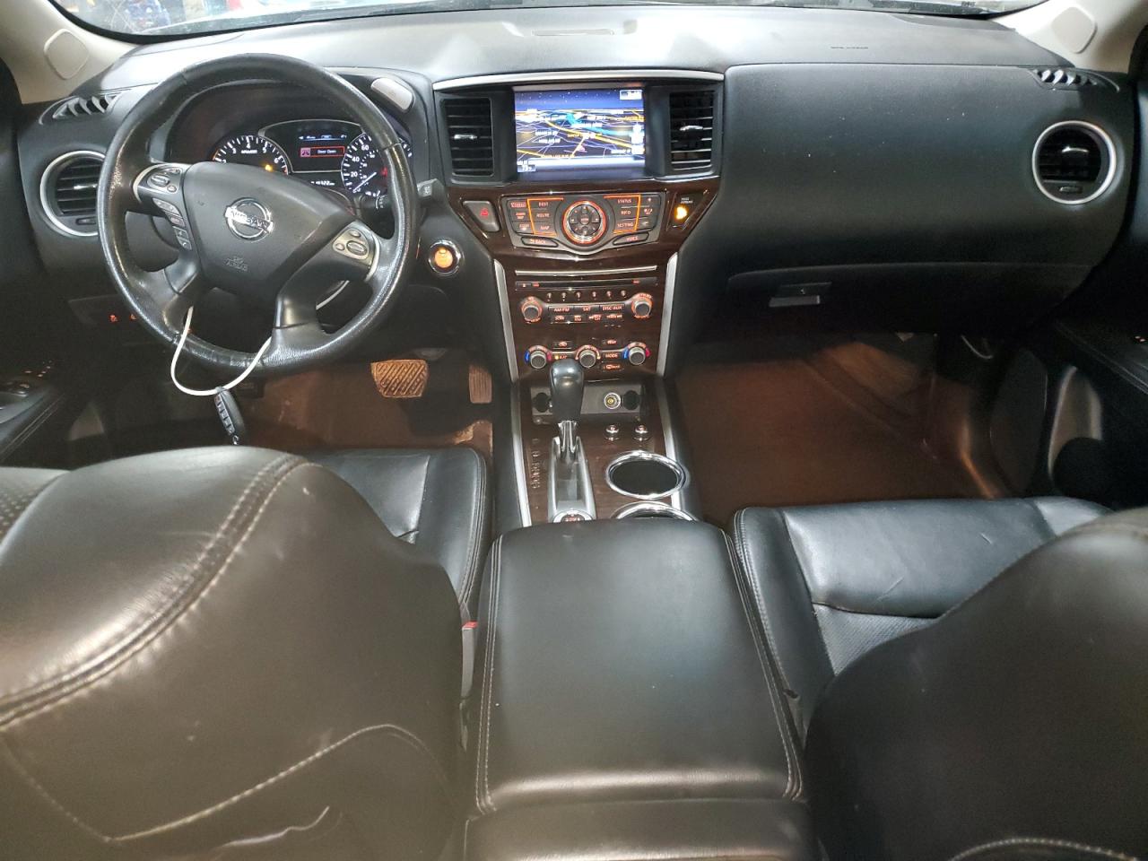 2013 Nissan Pathfinder - Image 8