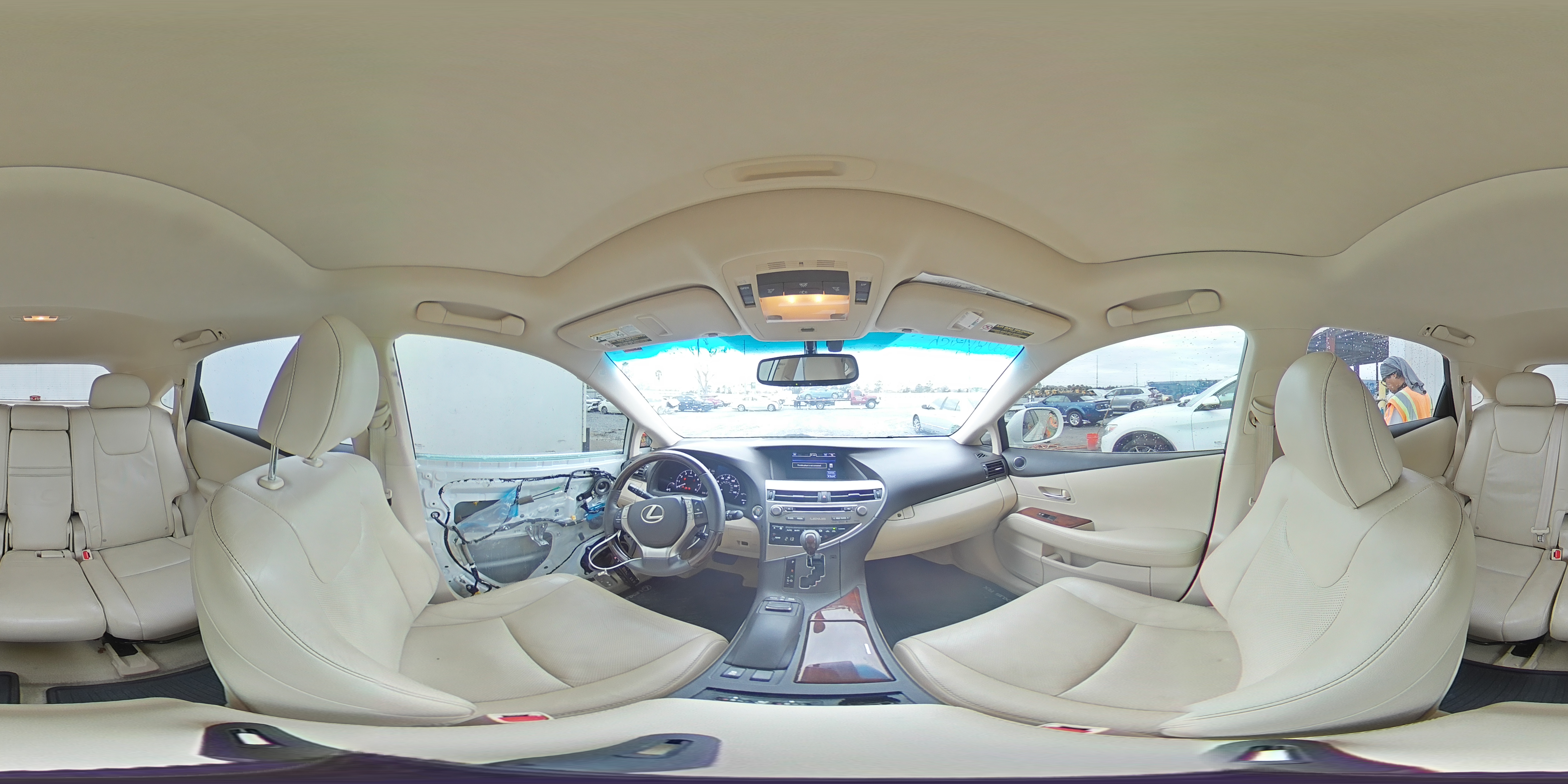 2015 Lexus RX - Image 16