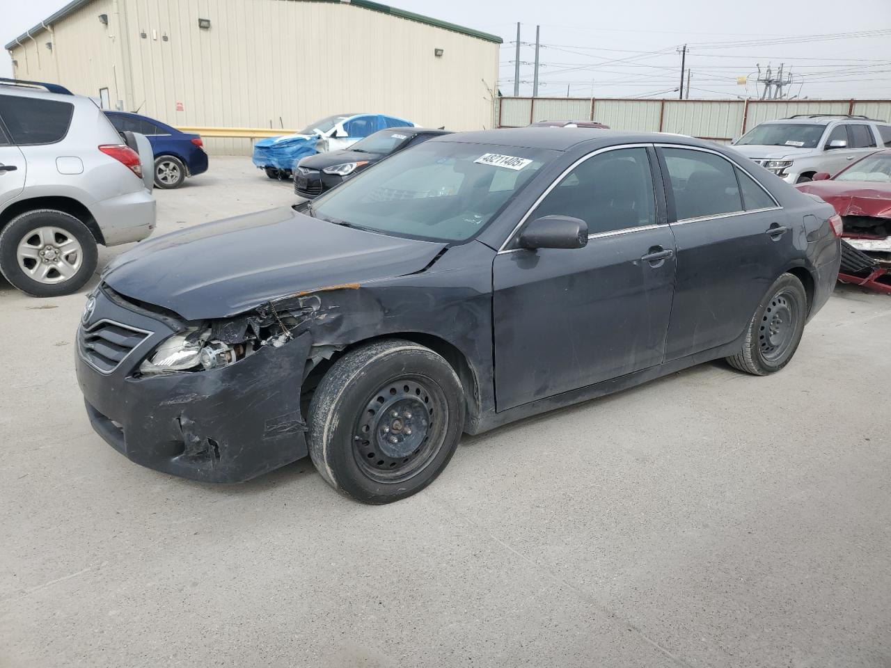 2011 Toyota Camry Base იყიდება Haslet-ში, TX - Front End
